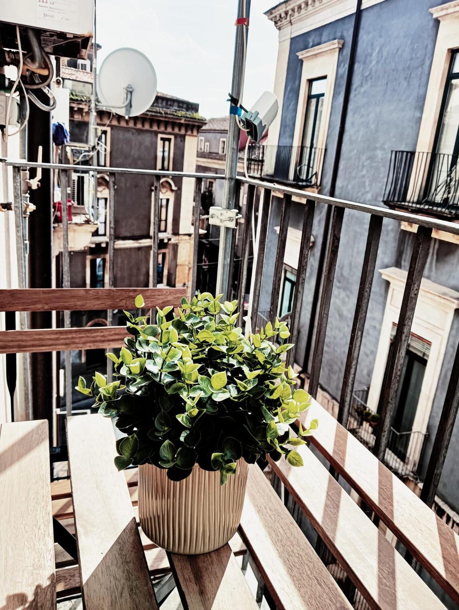 Domus Coppola Catania Apartment Exterior foto